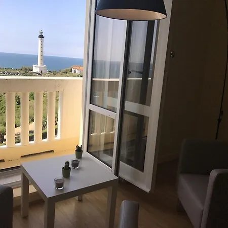 Vue Sur Le Phare De * Biarritz